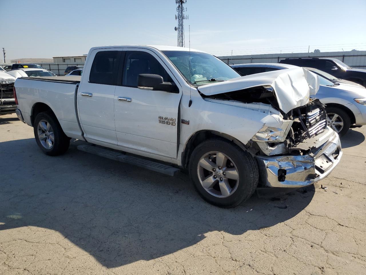 2017 RAM 1500 SLT - Image 4