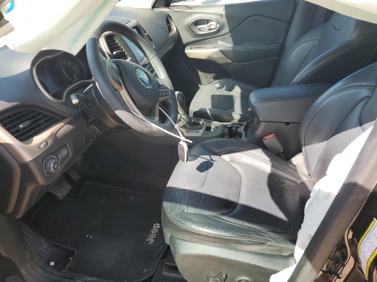 2017 JEEP CHEROKEE L - Image 7