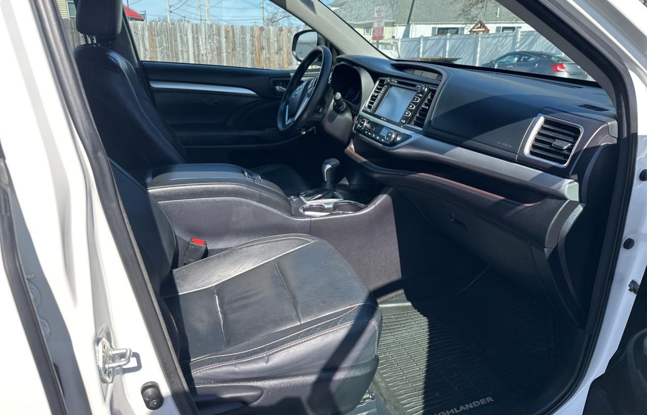 2015 TOYOTA HIGHLANDER - Фото 5