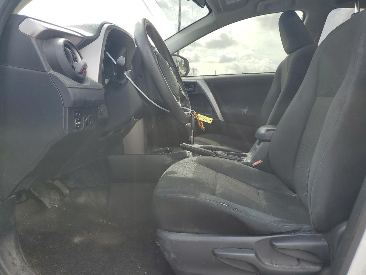 2018 TOYOTA RAV4 LE - Image 7