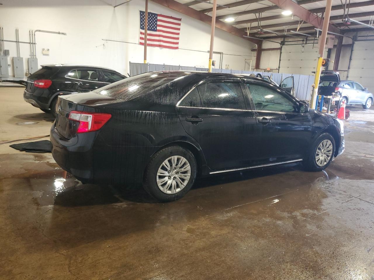 2014 TOYOTA CAMRY L - Image 3