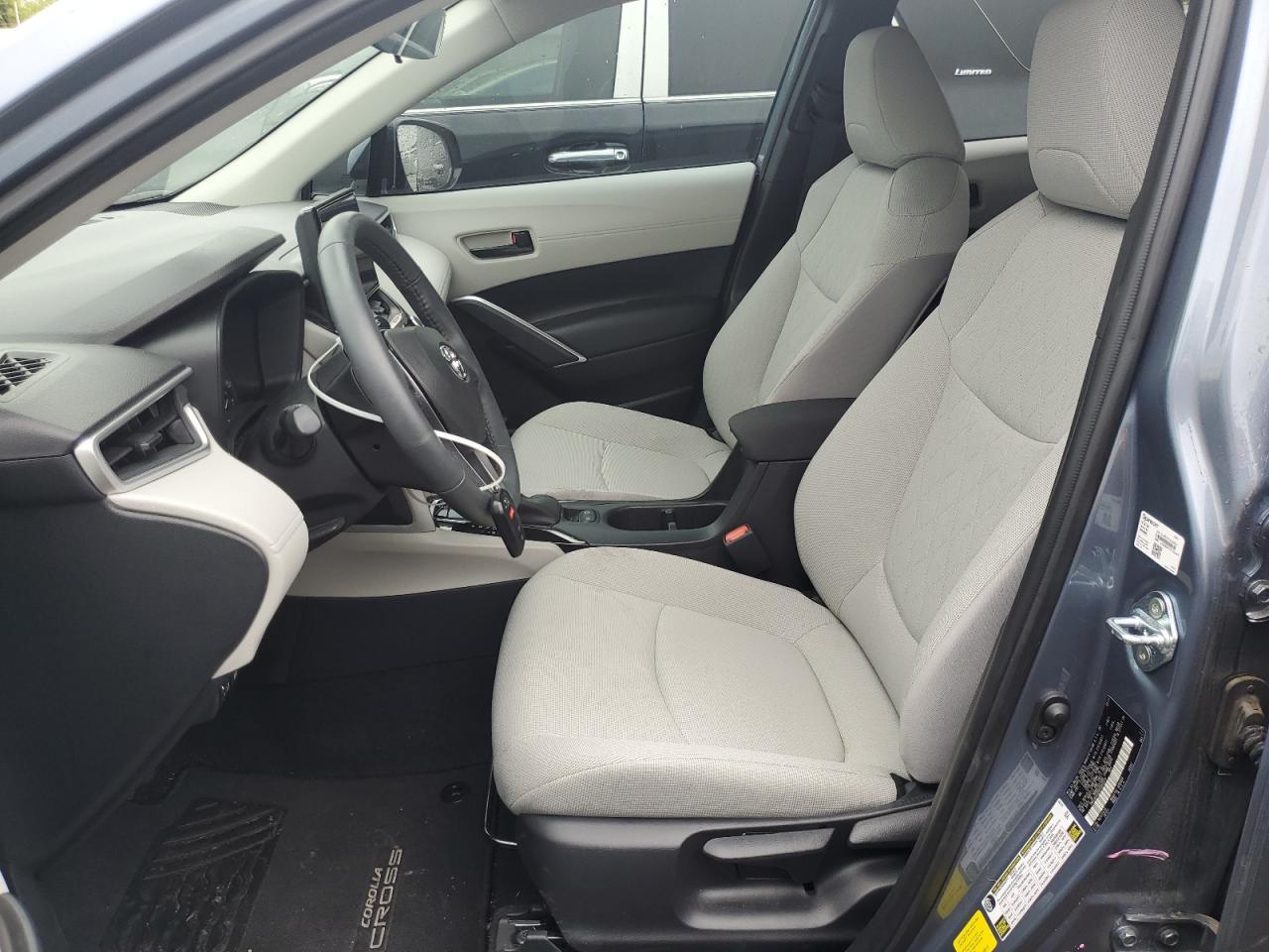 2024 TOYOTA COROLLA CR - Image 7