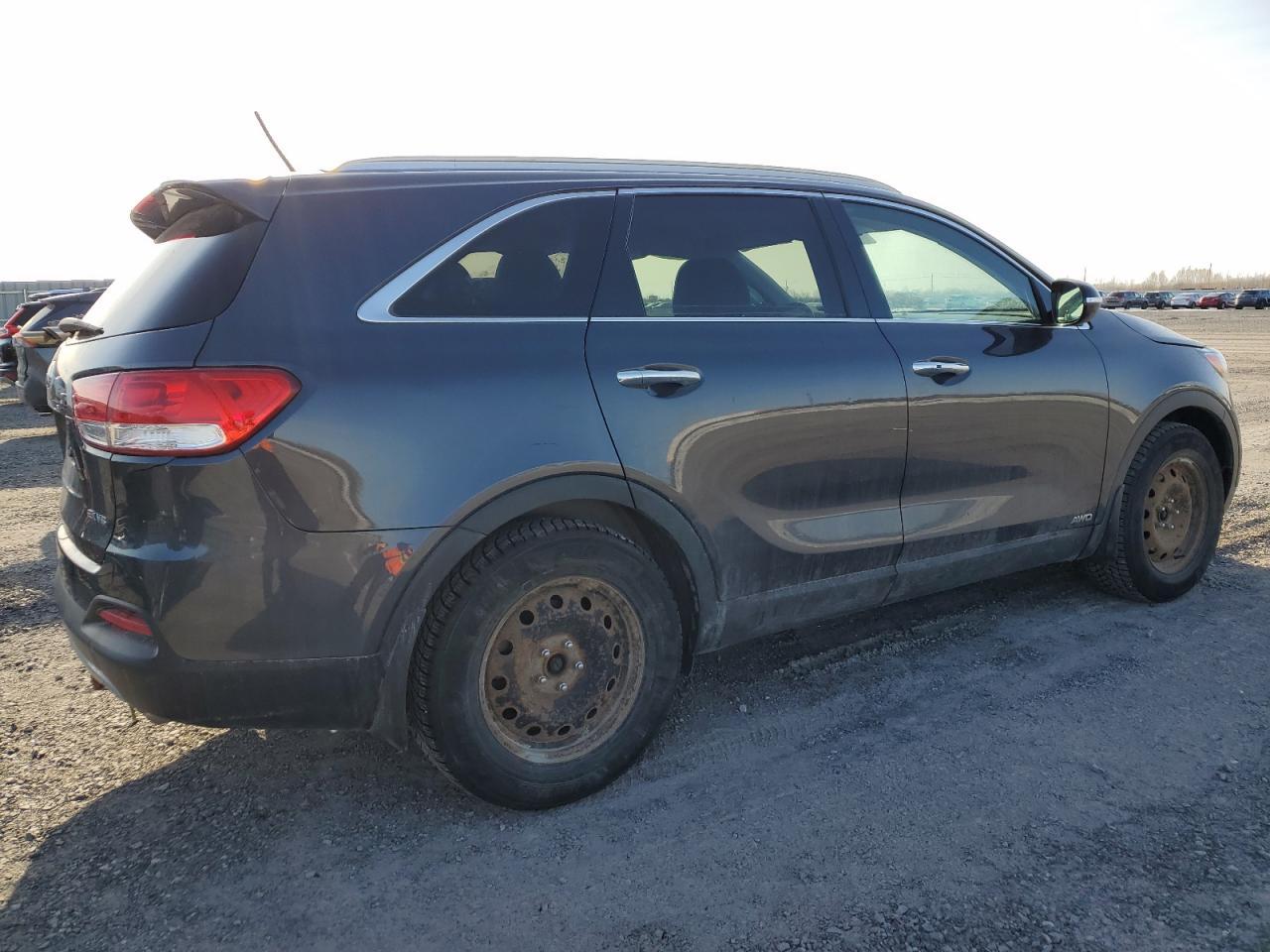 2016 KIA SORENTO EX - Image 3