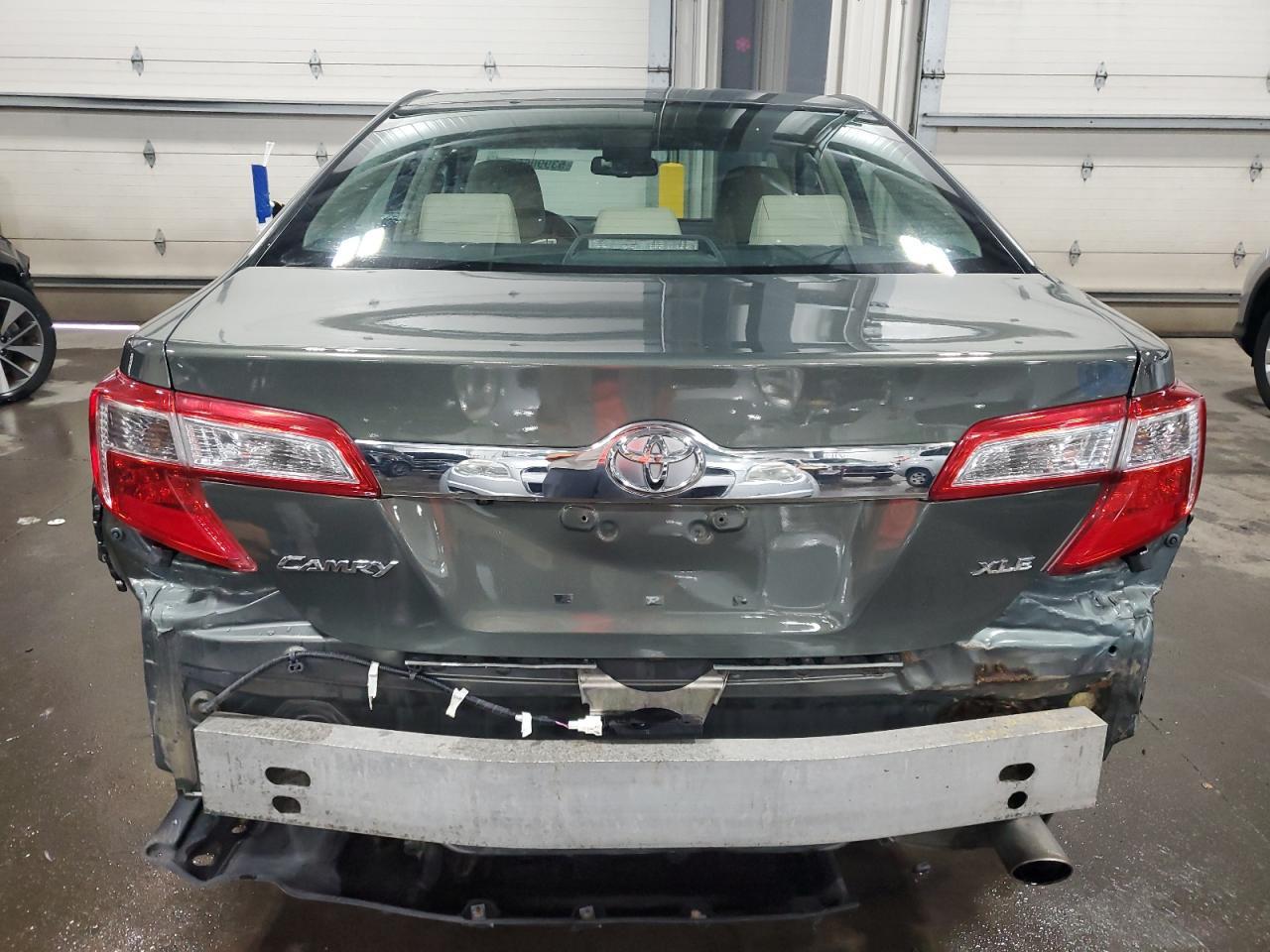 2013 TOYOTA CAMRY L - Фото 6