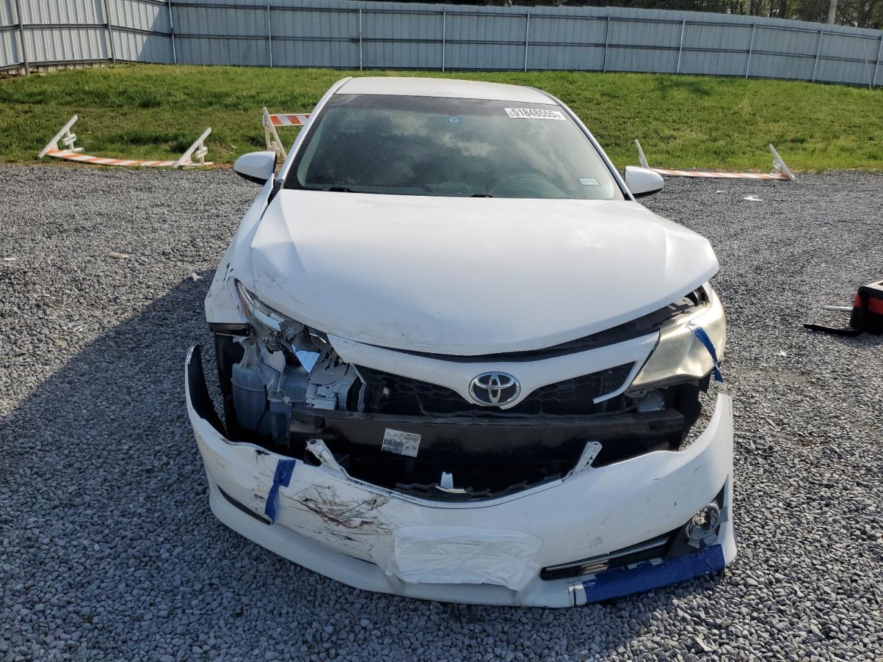 2014 TOYOTA CAMRY L - Фото 5