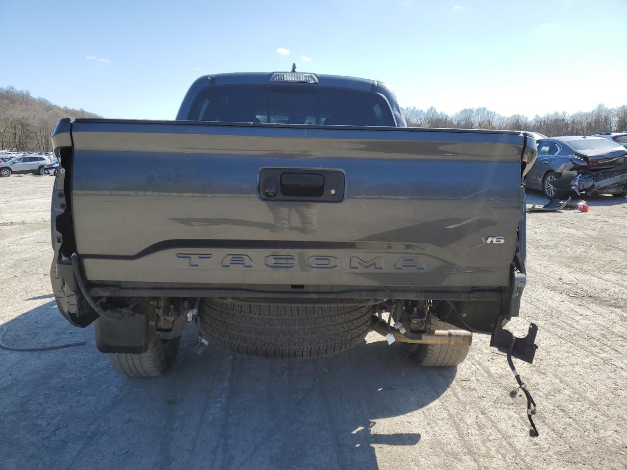 2019 TOYOTA TACOMA DOU - Фото 6