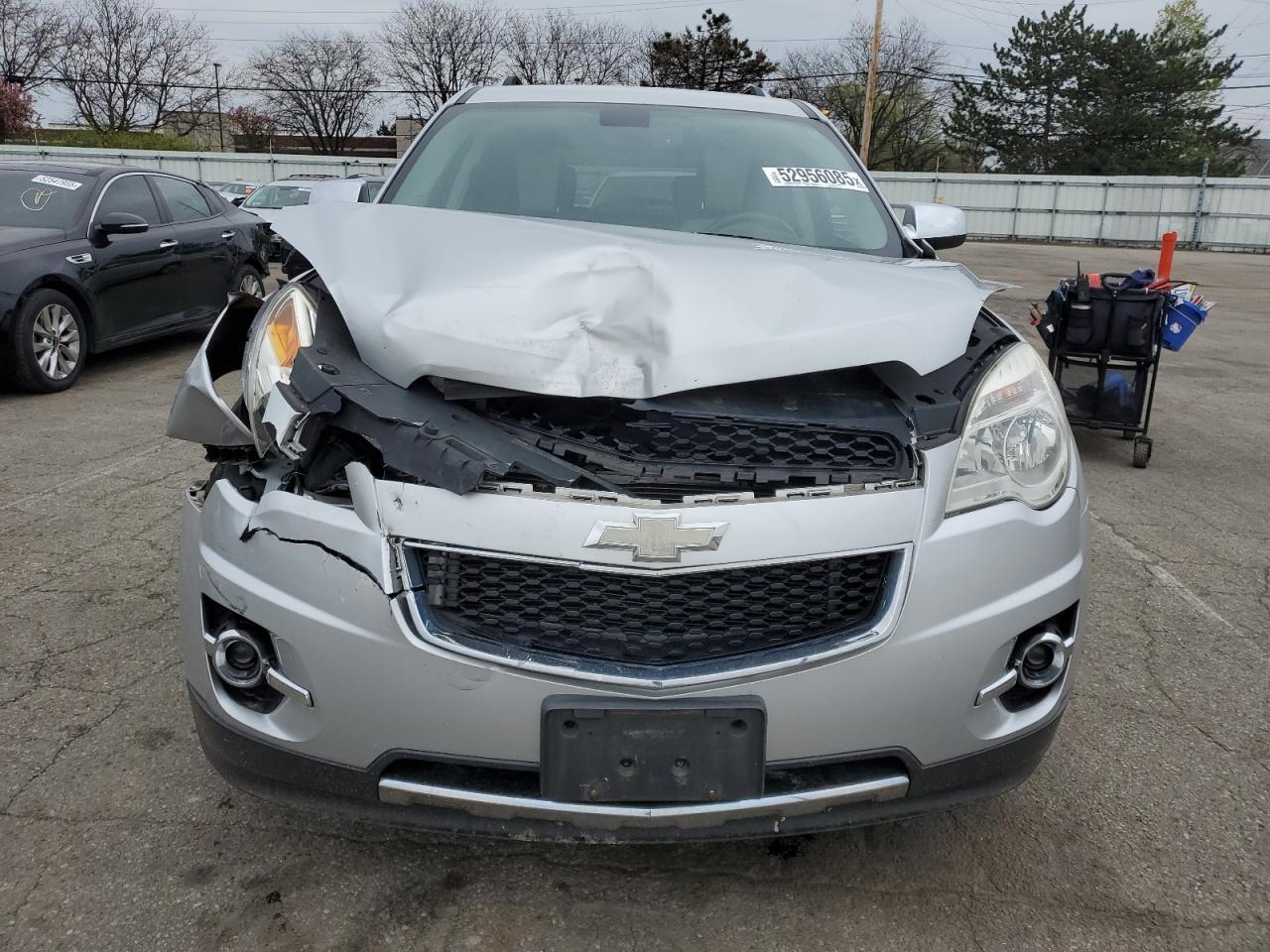 2011 CHEVROLET EQUINOX LT - Фото 5