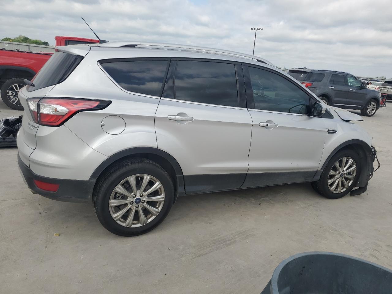 2017 FORD ESCAPE TIT - Image 3