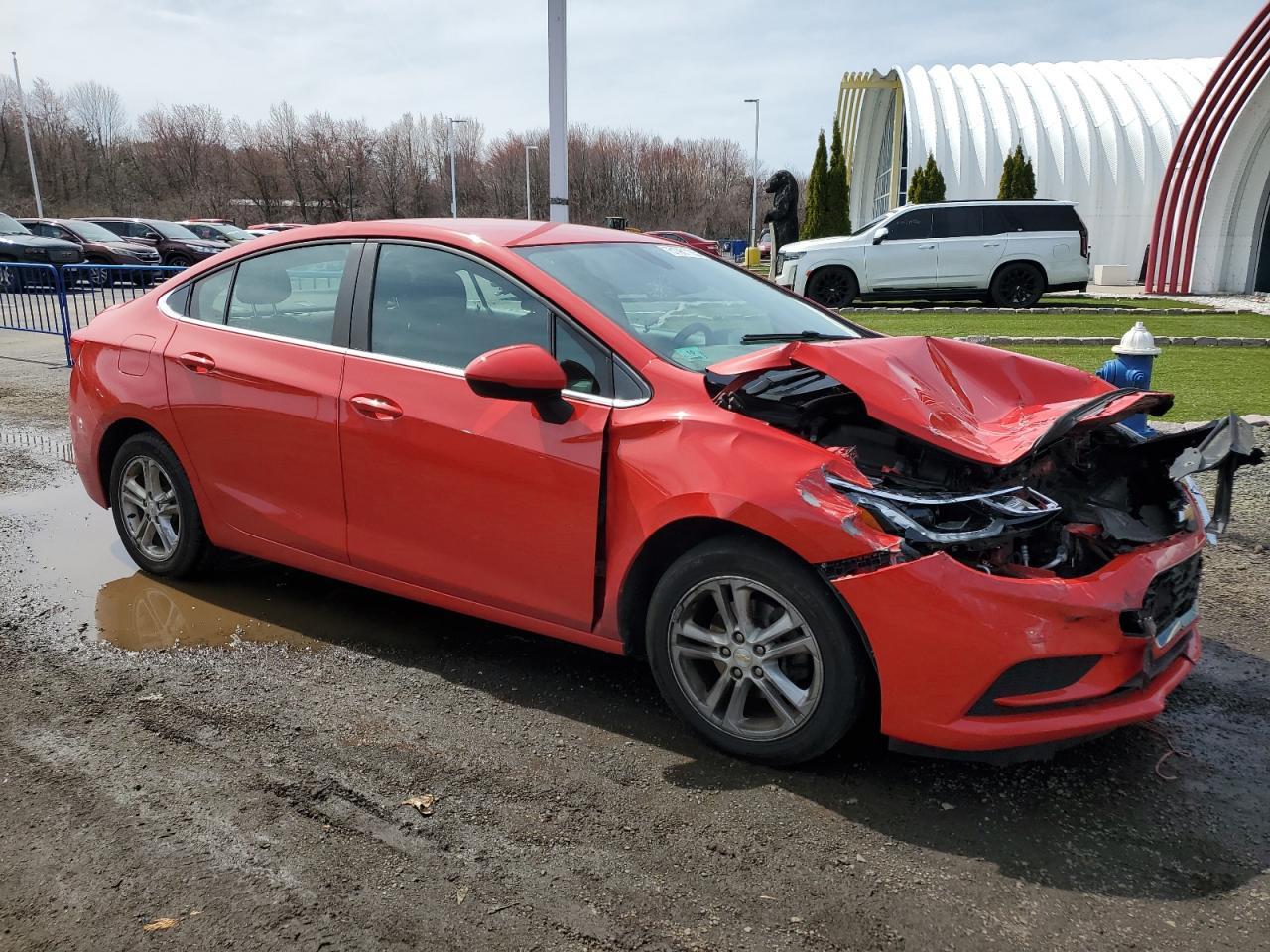 2017 CHEVROLET CRUZE LT - Image 4