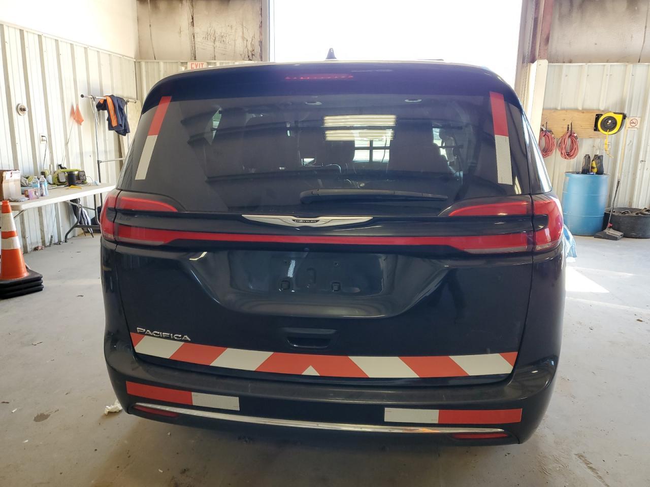 2022 CHRYSLER PACIFICA T - Image 6