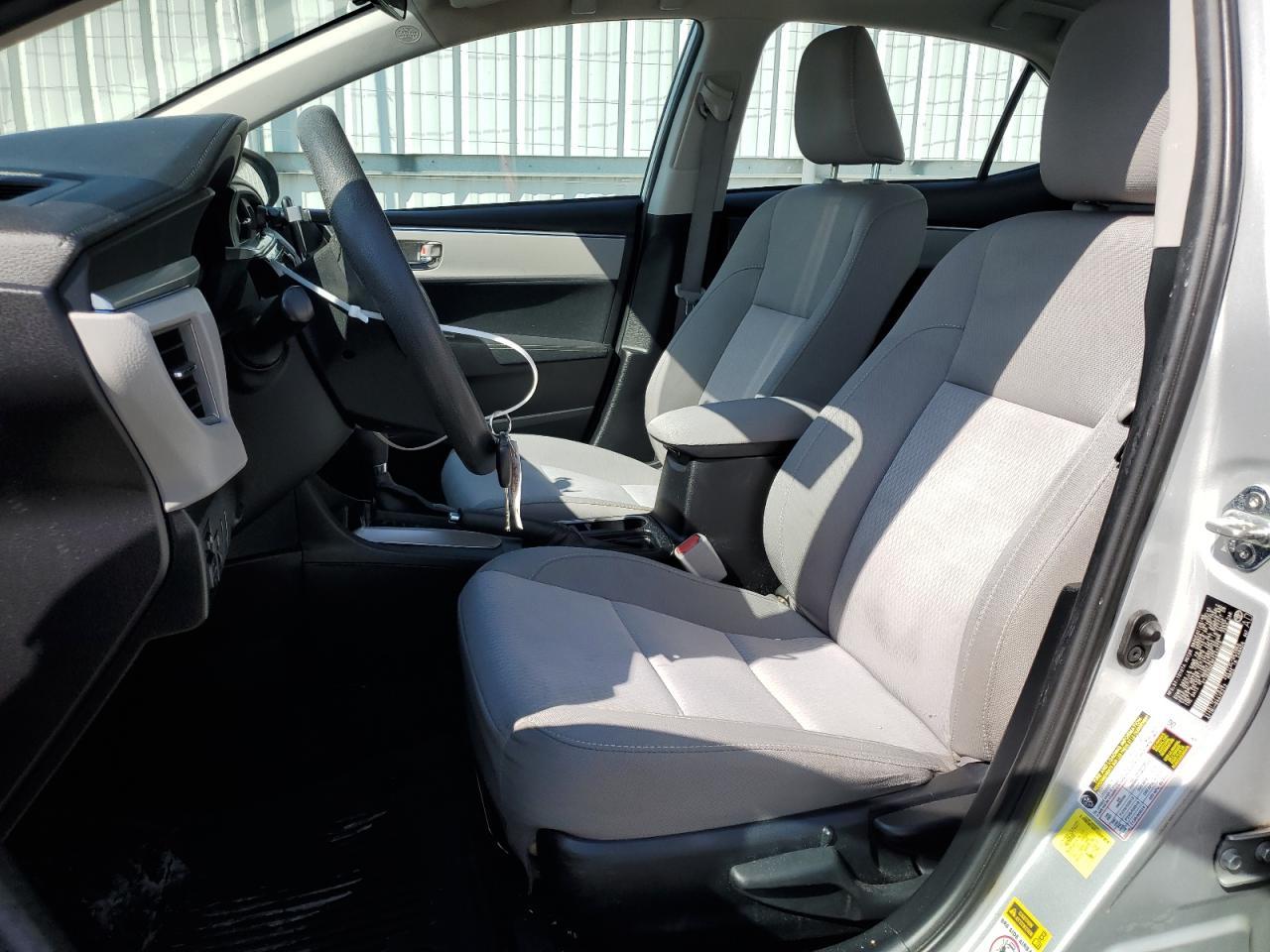 2015 TOYOTA COROLLA L - Image 7