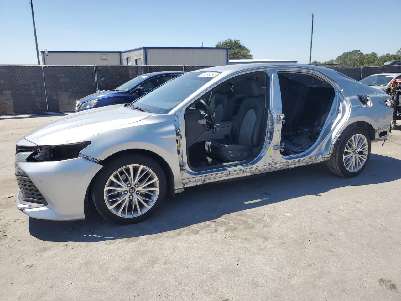 2018 TOYOTA CAMRY L