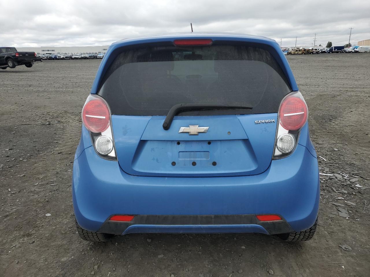 2014 CHEVROLET SPARK 1LT - Image 6