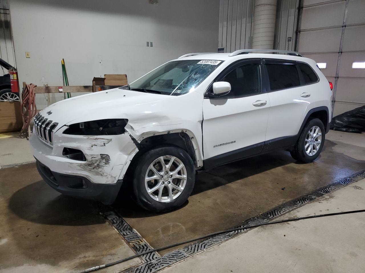 2017 JEEP CHEROKEE L