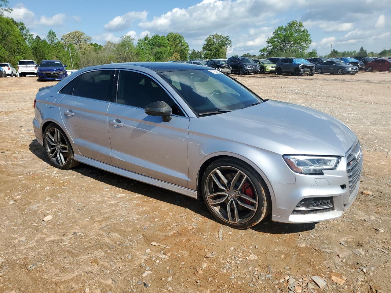 2017 AUDI S3 PREMIUM - Фото 4