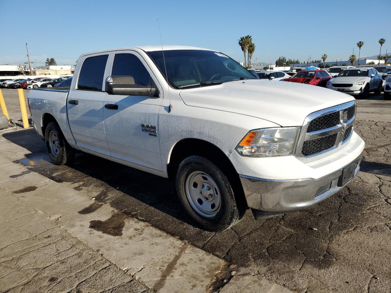 2019 RAM 1500 CLASS - Image 4