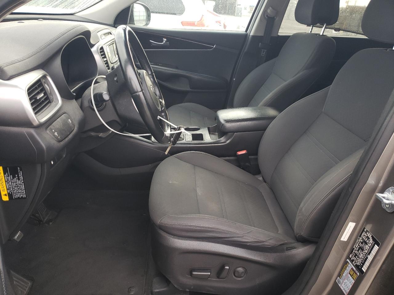 2016 KIA SORENTO LX - Image 7