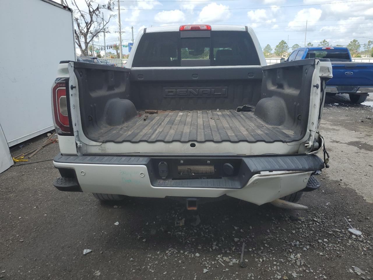 2017 GMC SIERRA K15 - Фото 6