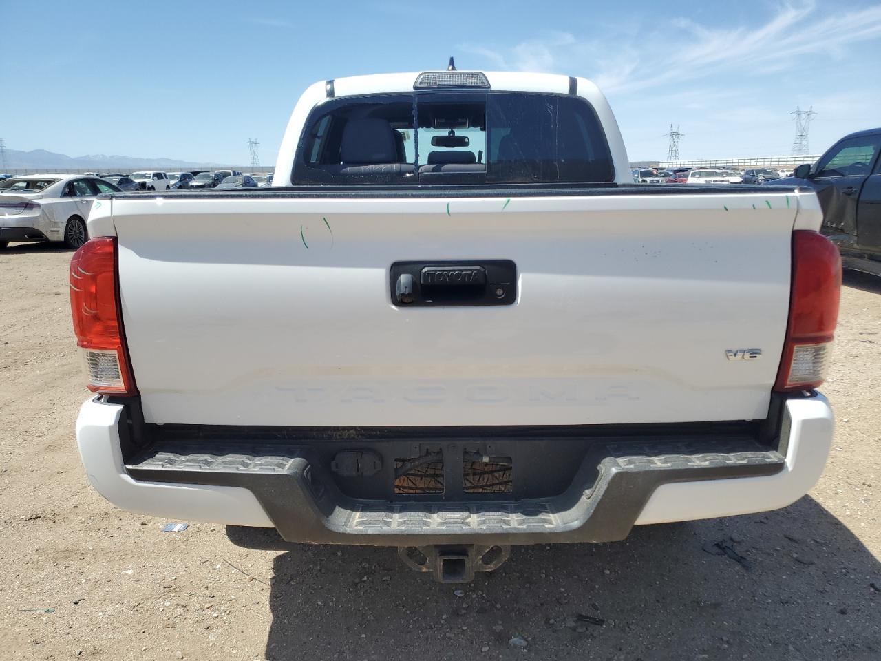 2017 TOYOTA TACOMA DOU - Фото 6