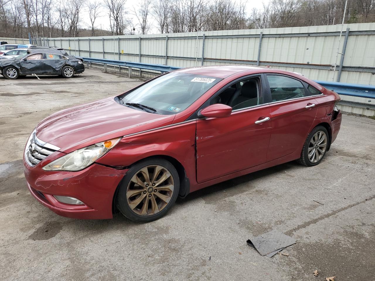 2011 HYUNDAI SONATA SE