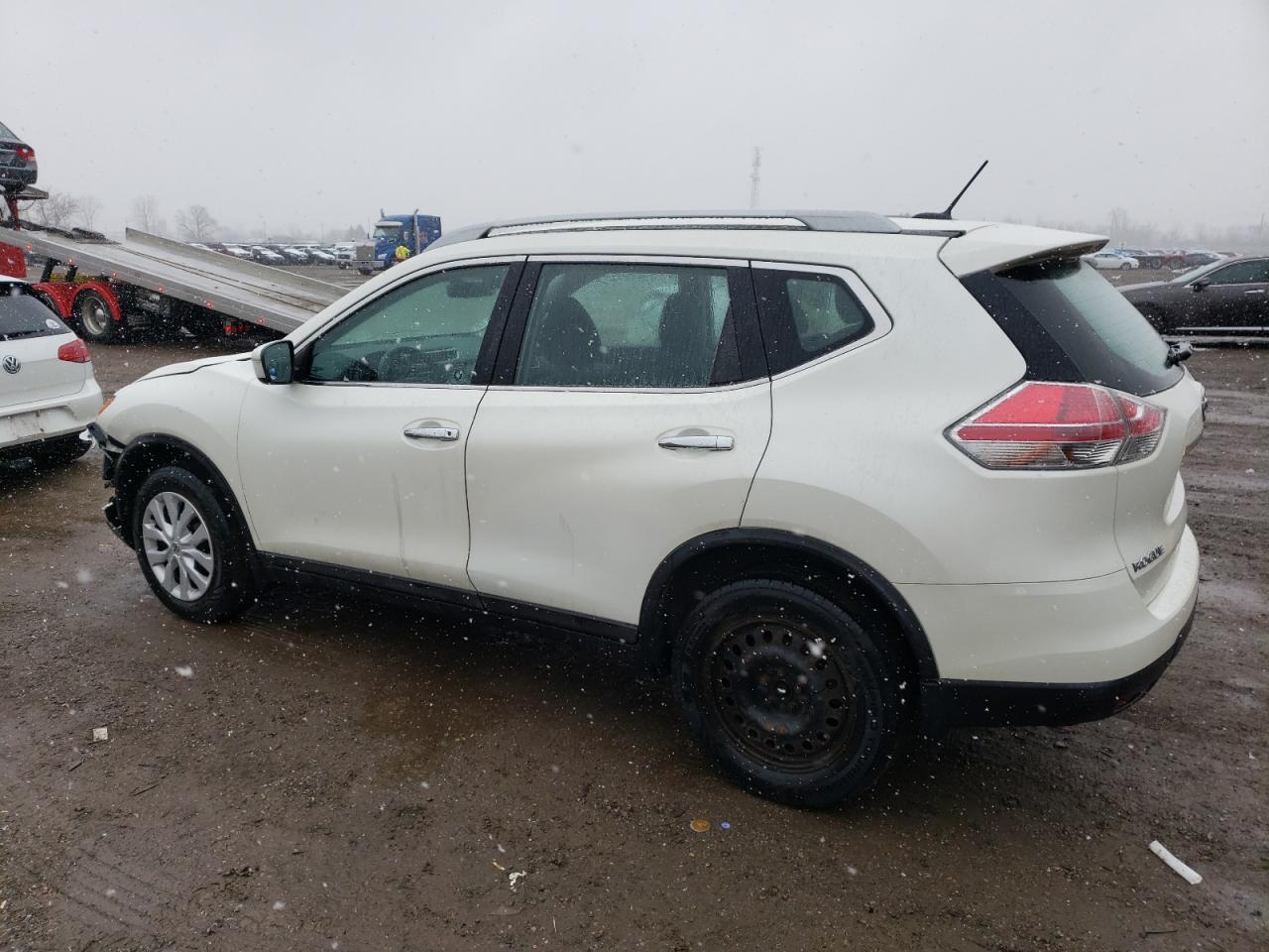 2015 NISSAN ROGUE S - Фото 2