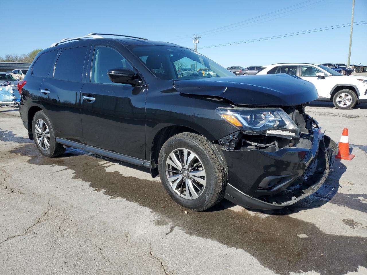 2017 NISSAN PATHFINDER - Image 4