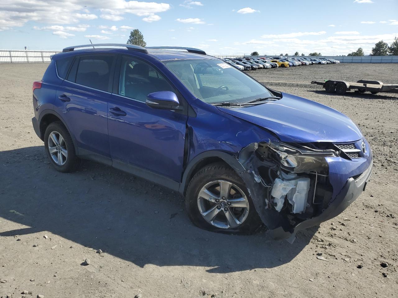 2015 TOYOTA RAV4 XLE - Фото 4
