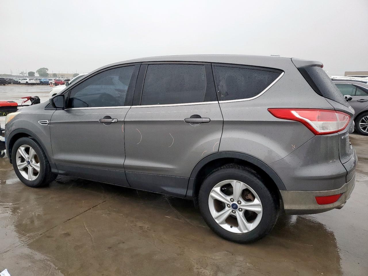 2014 FORD ESCAPE SE - Image 2