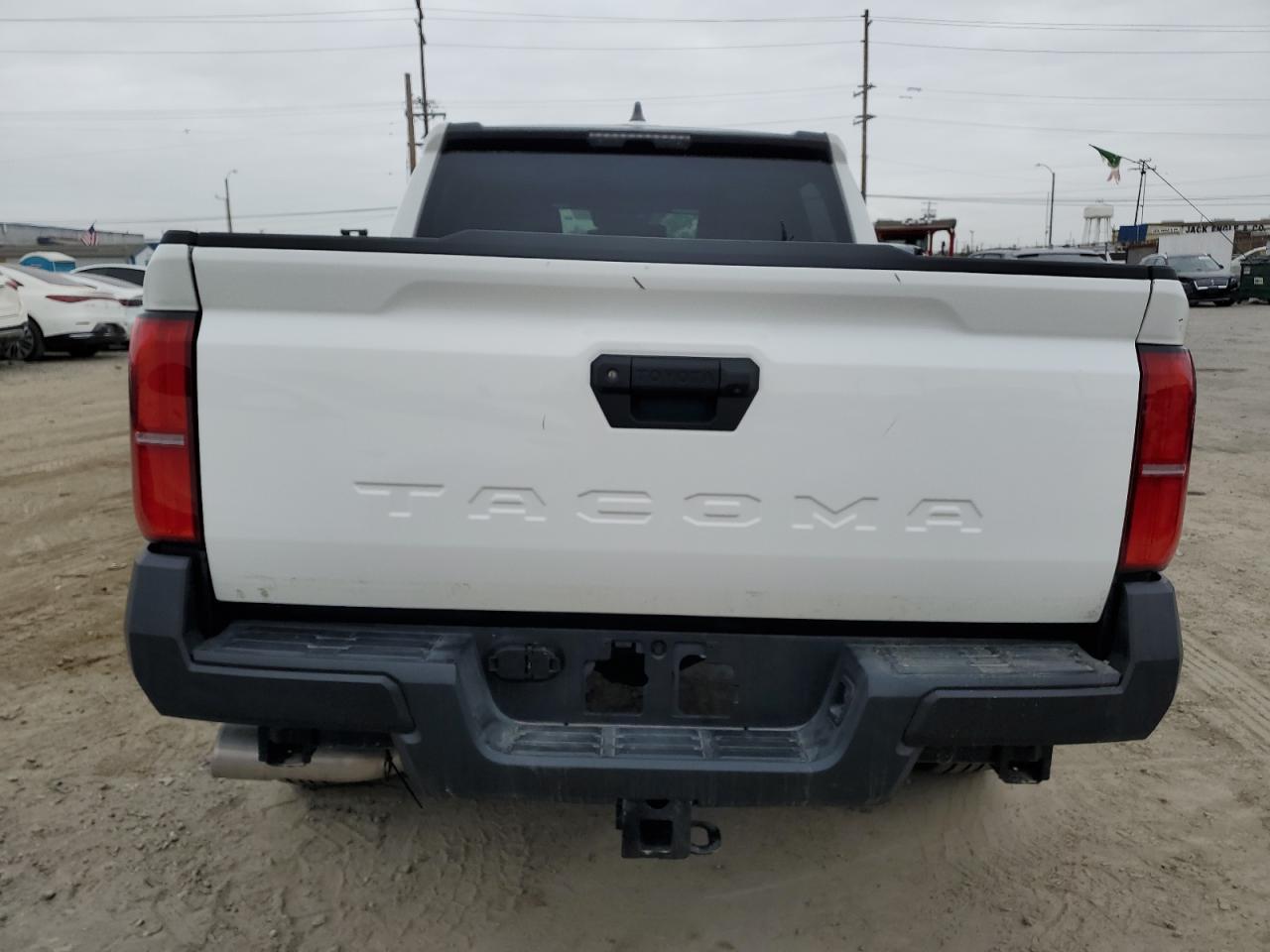 2024 TOYOTA TACOMA DOU - Фото 6