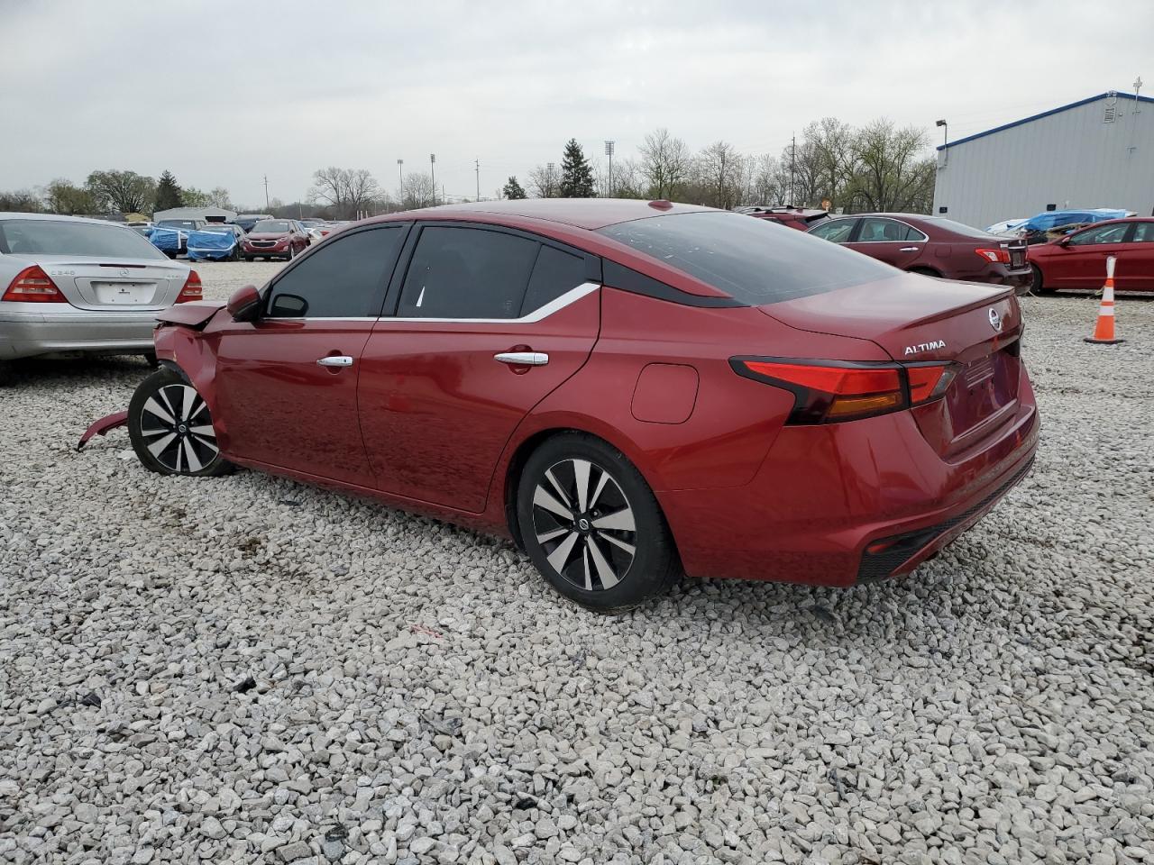 2020 NISSAN ALTIMA SV - Фото 2