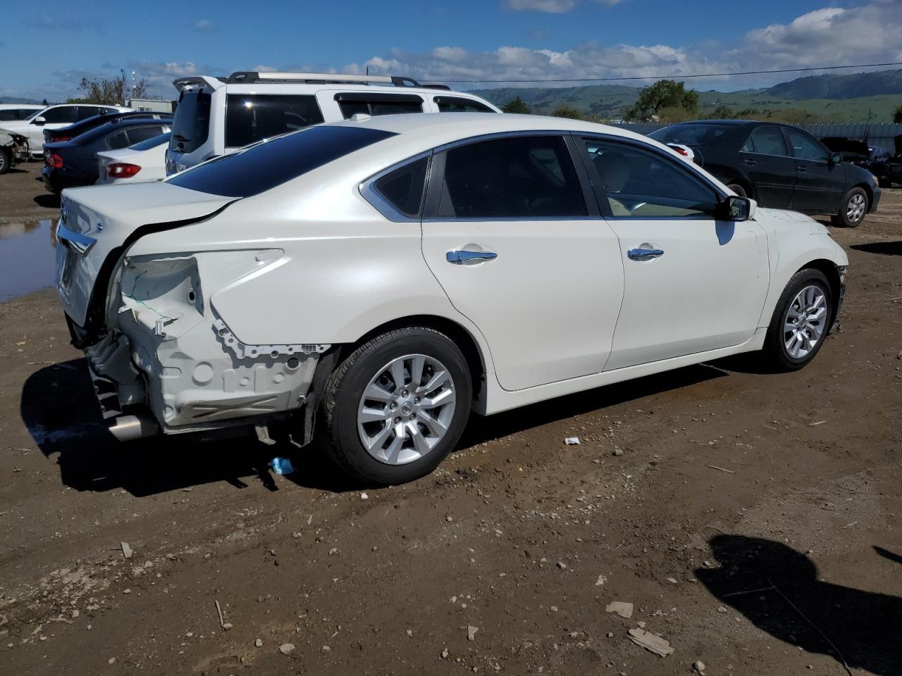 2015 NISSAN ALTIMA 2.5 - Фото 3