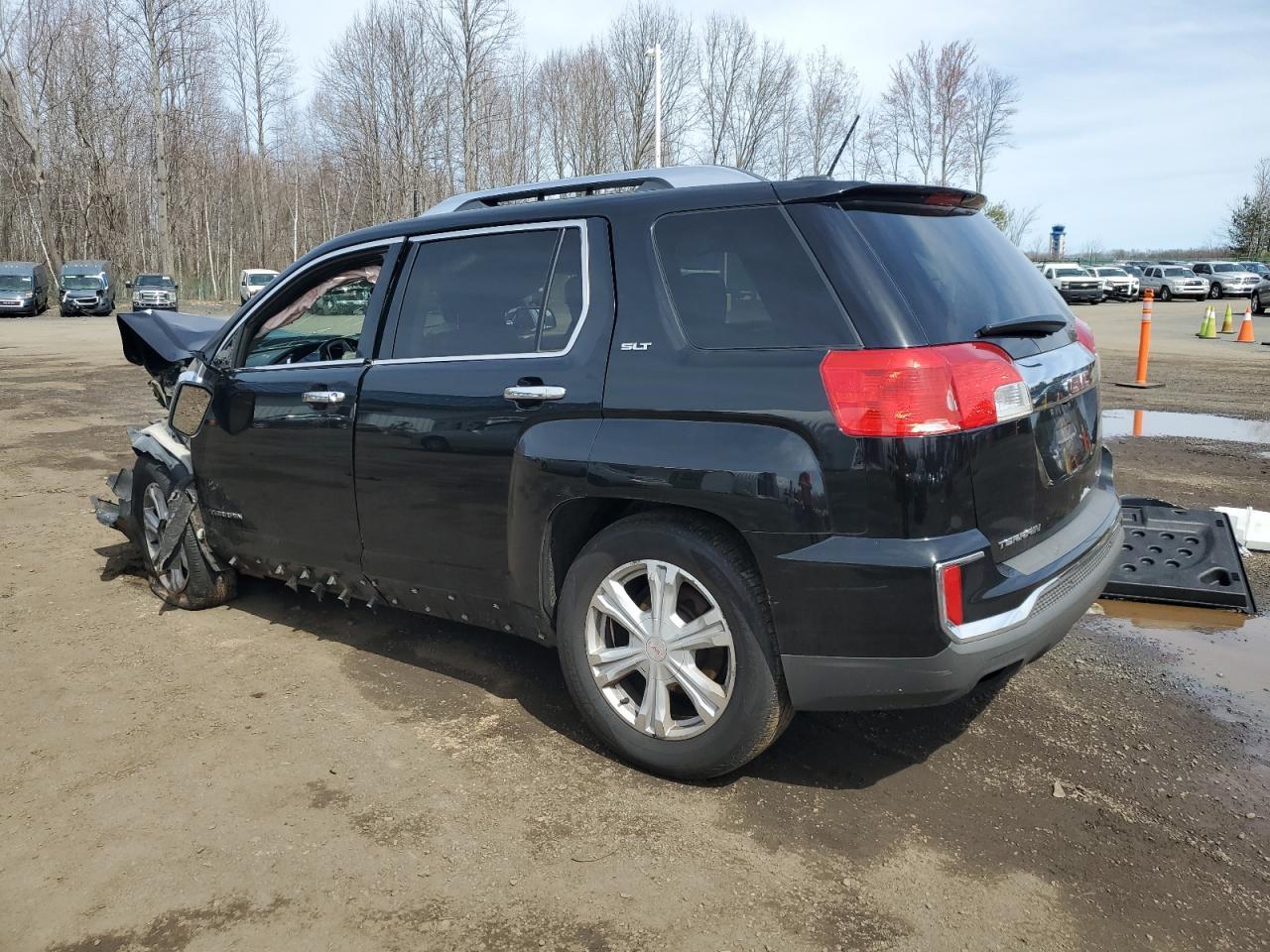2016 GMC TERRAIN SL - Фото 2