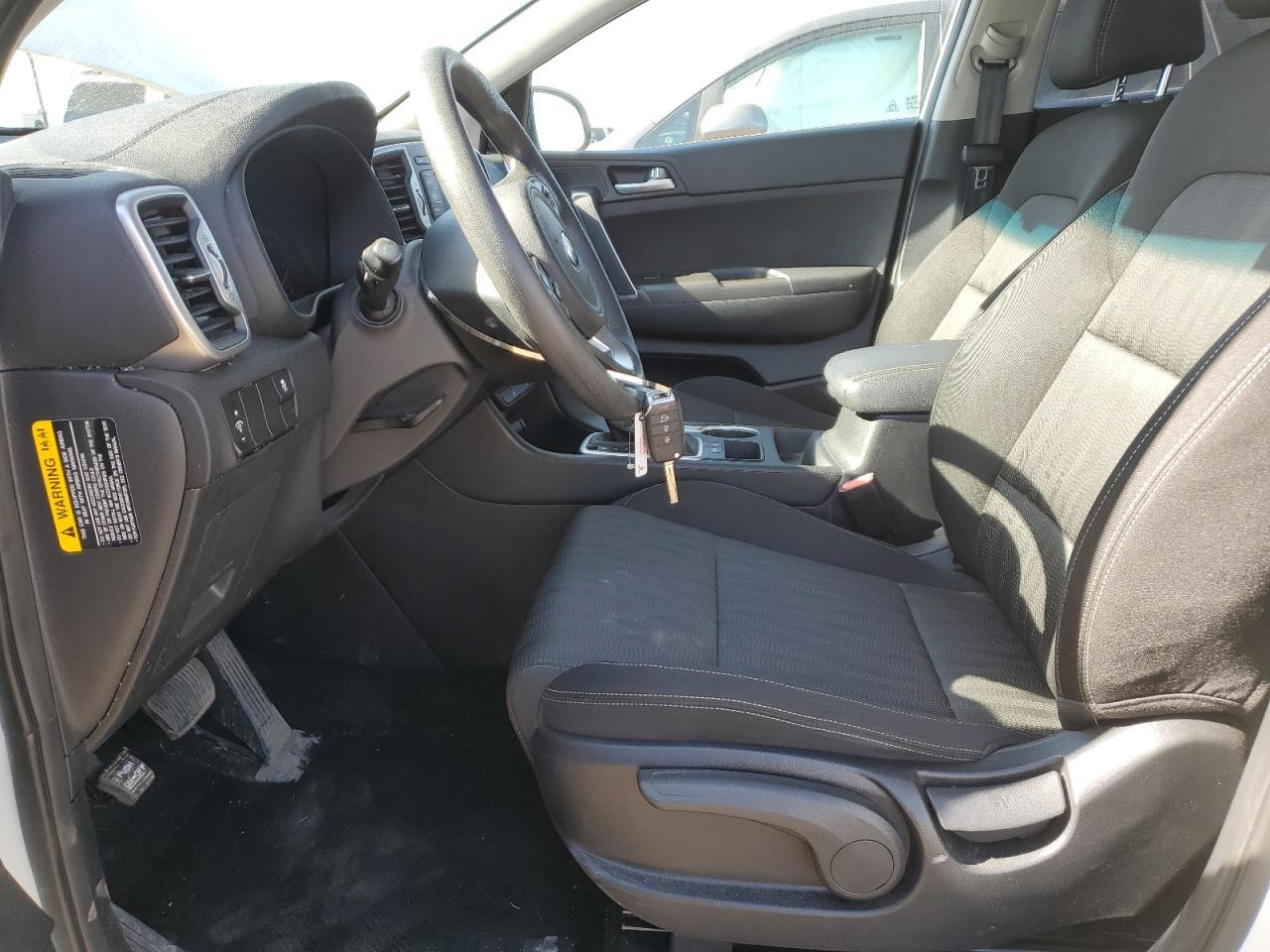 2017 KIA SPORTAGE L - Image 7