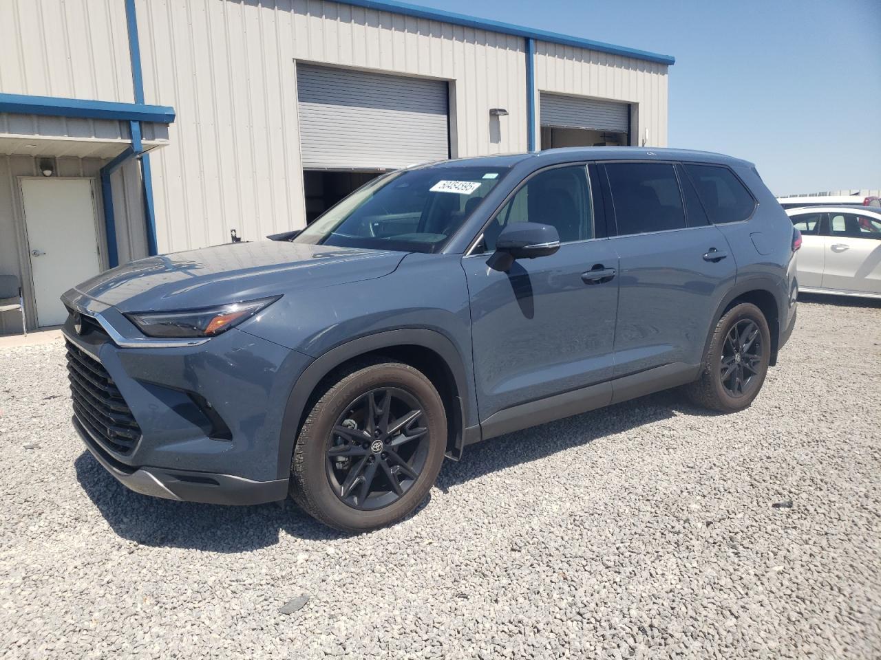 2024 TOYOTA GRAND HIGH