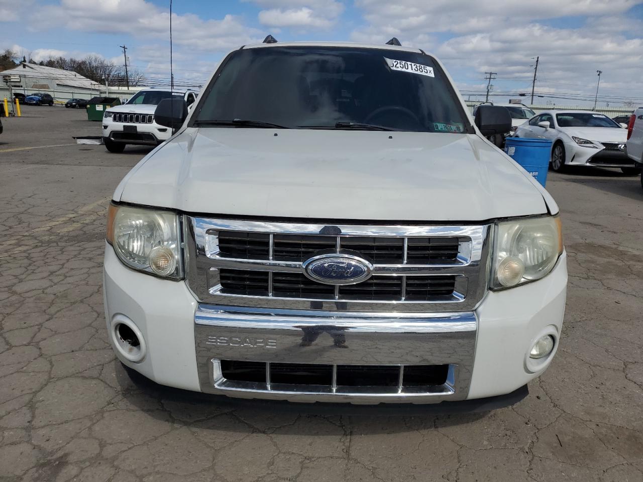 2010 FORD ESCAPE XLT - Фото 5