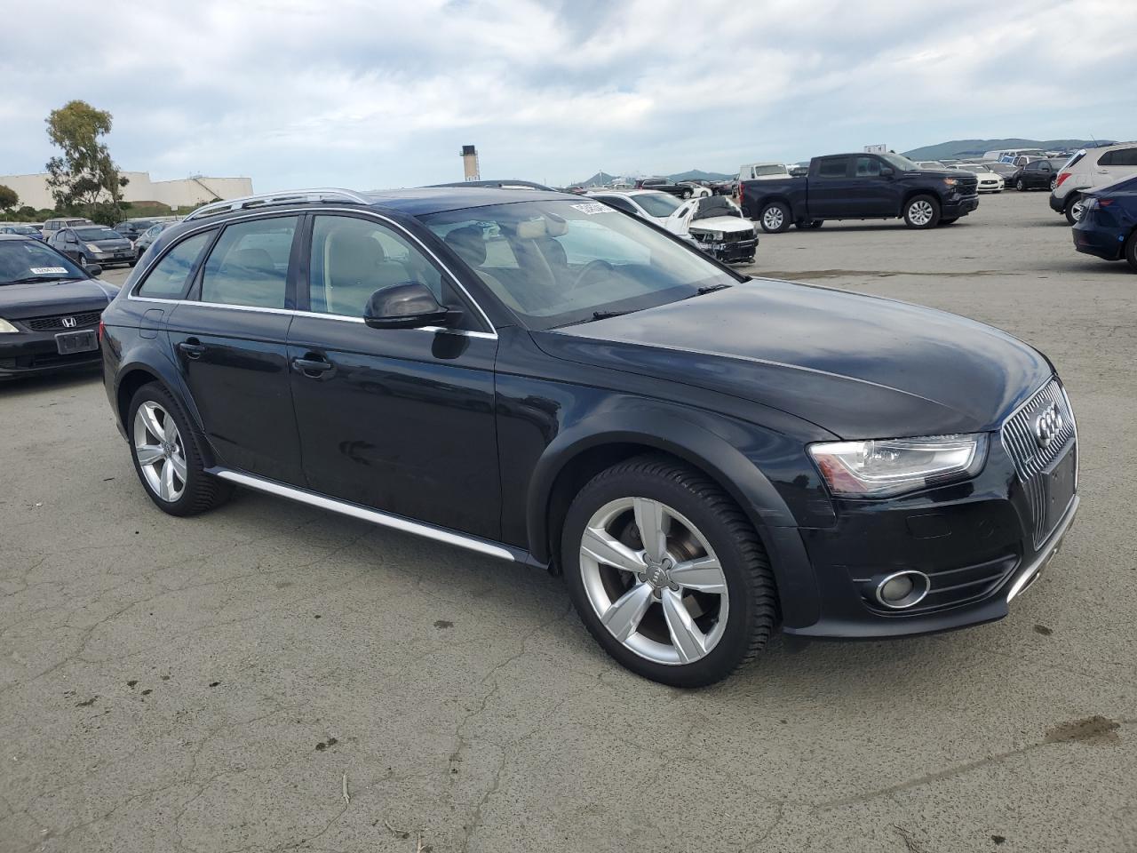 2014 AUDI A4 ALLROAD - Image 4