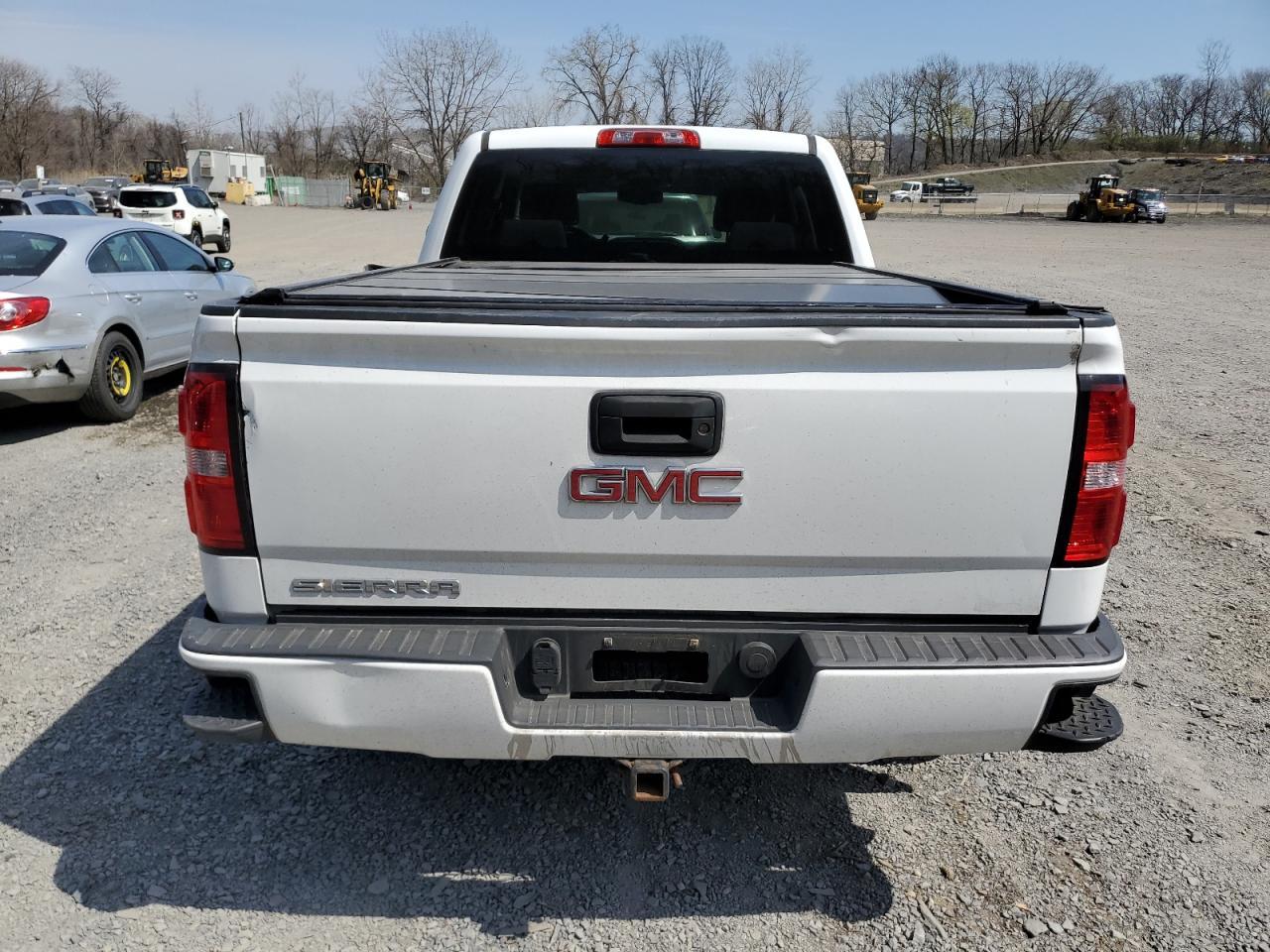 2017 GMC SIERRA K15 - Image 6