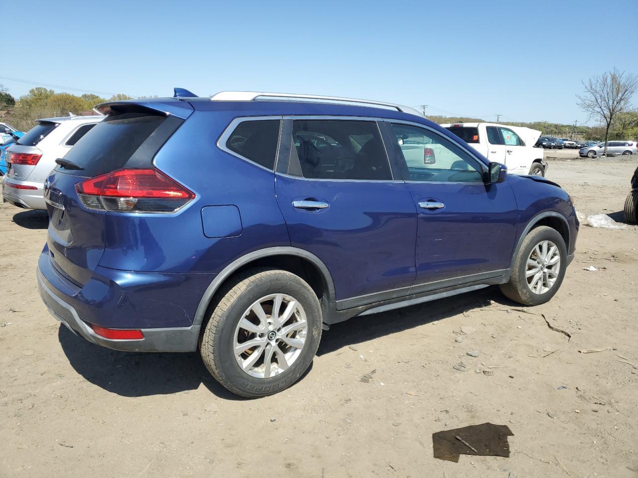 2017 NISSAN ROGUE S - Image 3