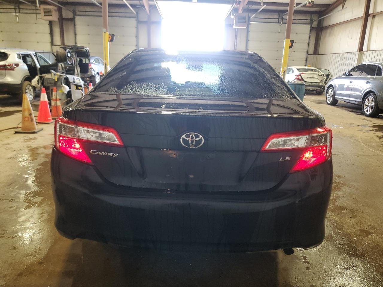 2014 TOYOTA CAMRY L - Image 6