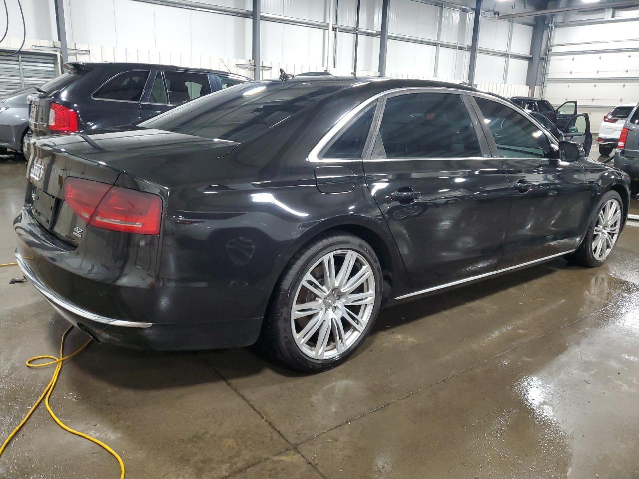 2011 AUDI A8 L QUATT - Фото 3