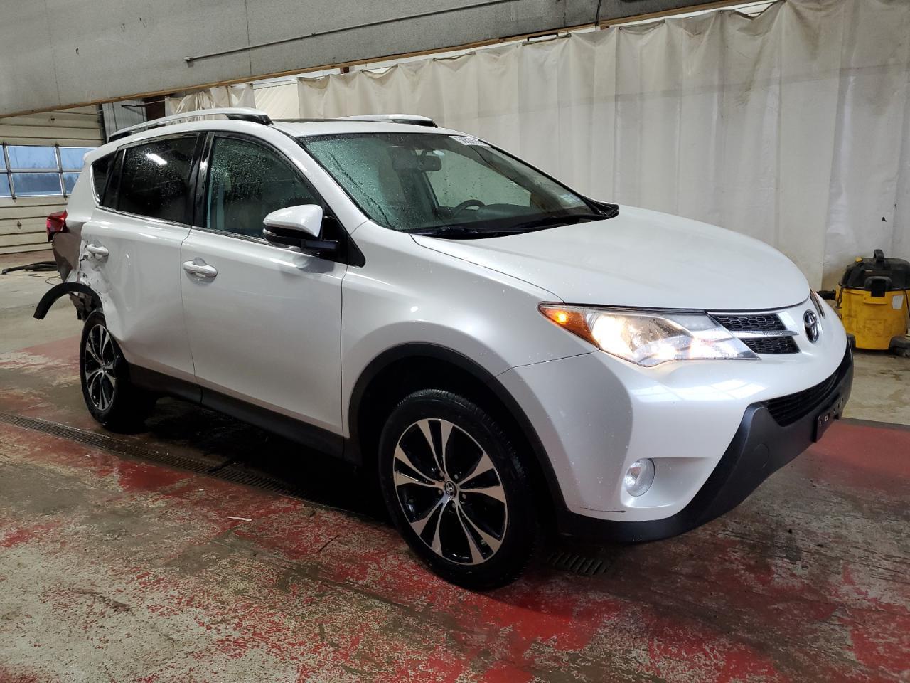 2015 TOYOTA RAV4 LIMIT - Image 4