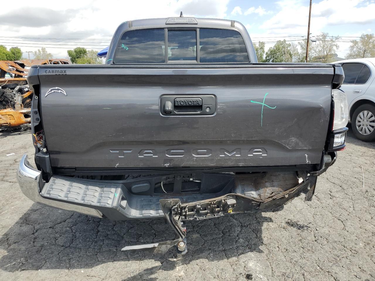 2018 TOYOTA TACOMA DOU - Фото 6