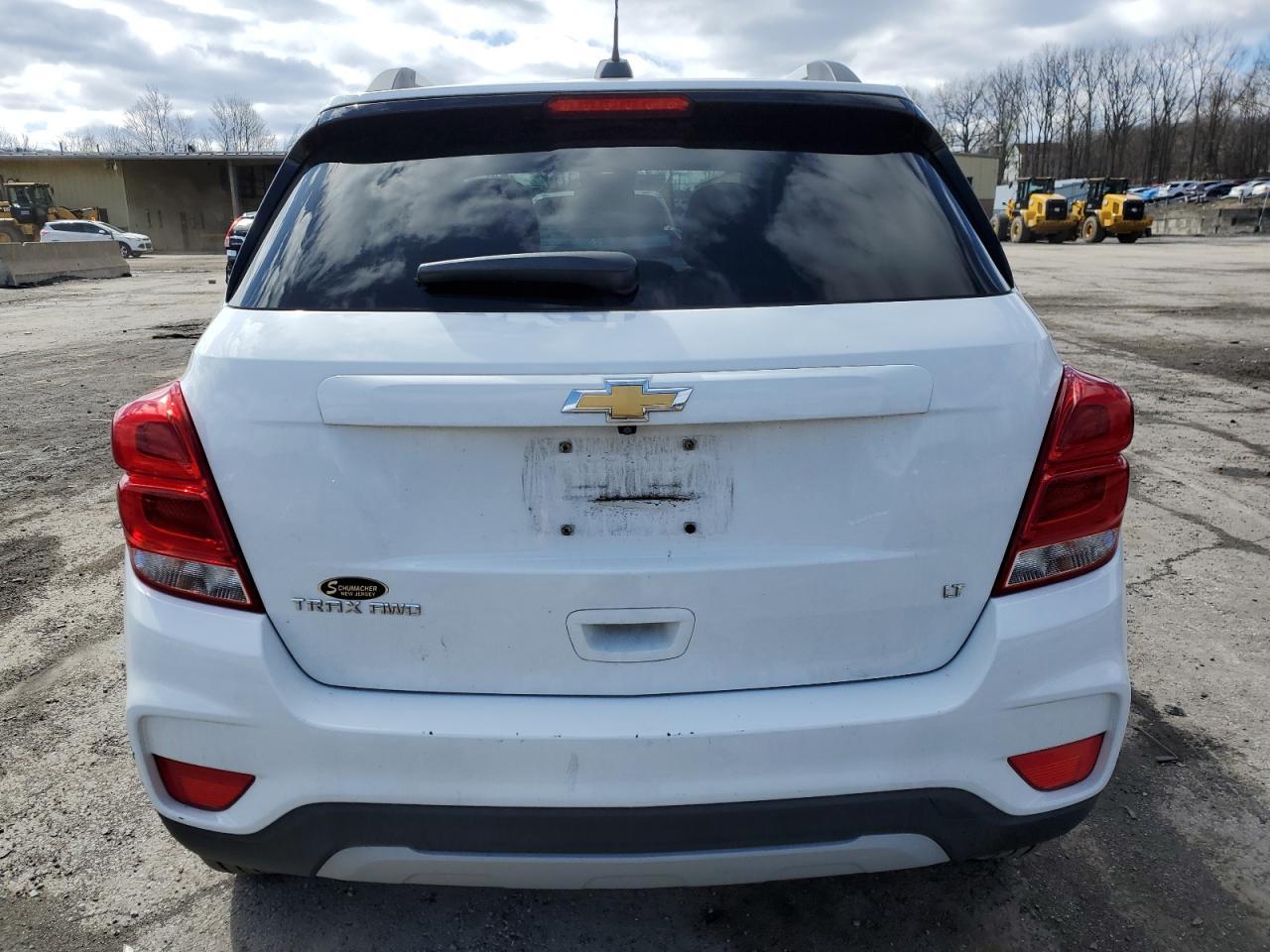 2019 CHEVROLET TRAX 1LT - Фото 6