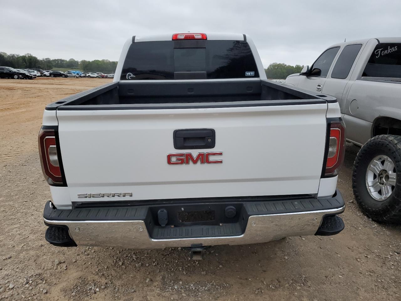 2018 GMC SIERRA K15 - Фото 6
