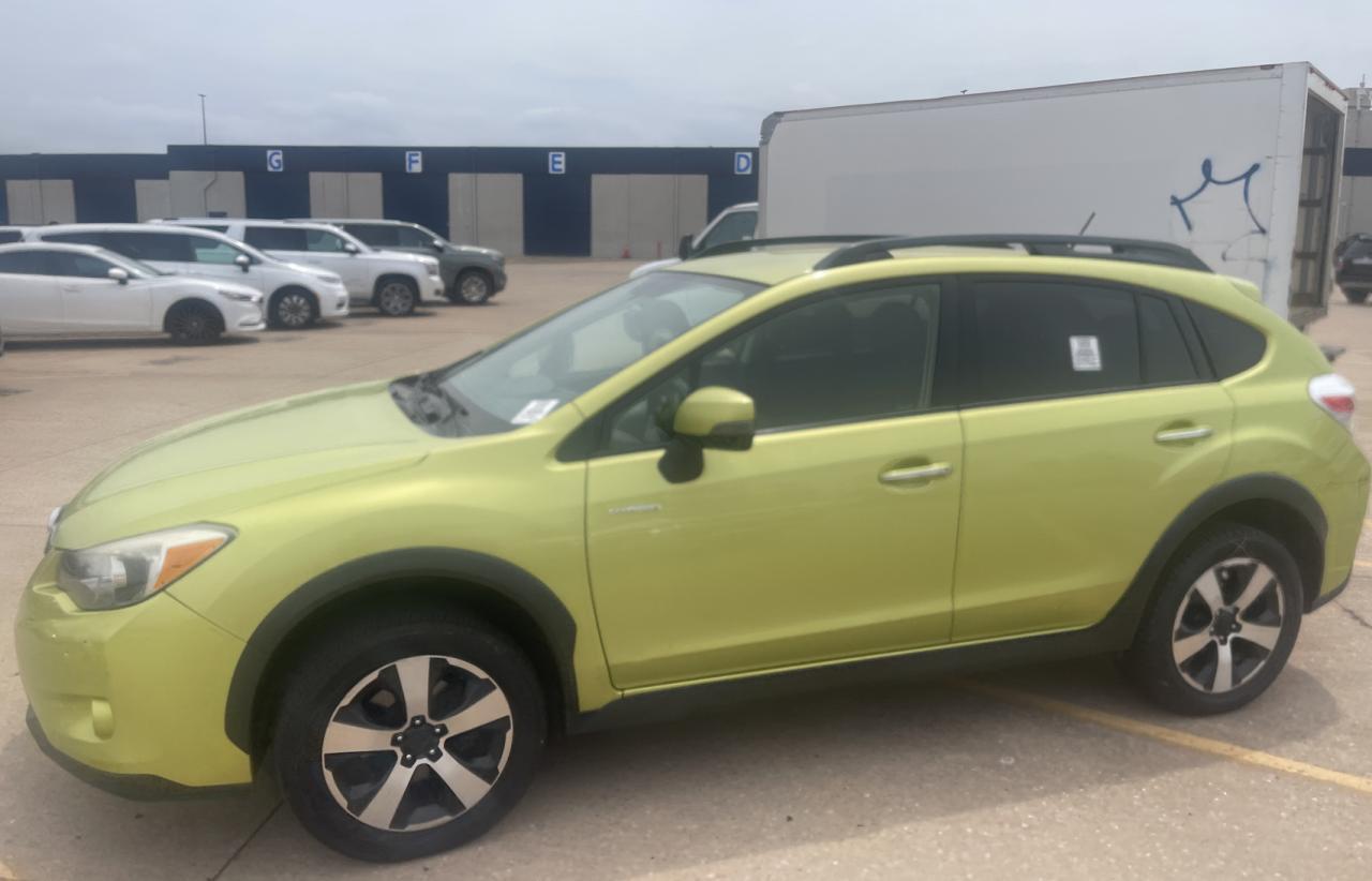 2014 SUBARU XV CROSSTR - Image 2