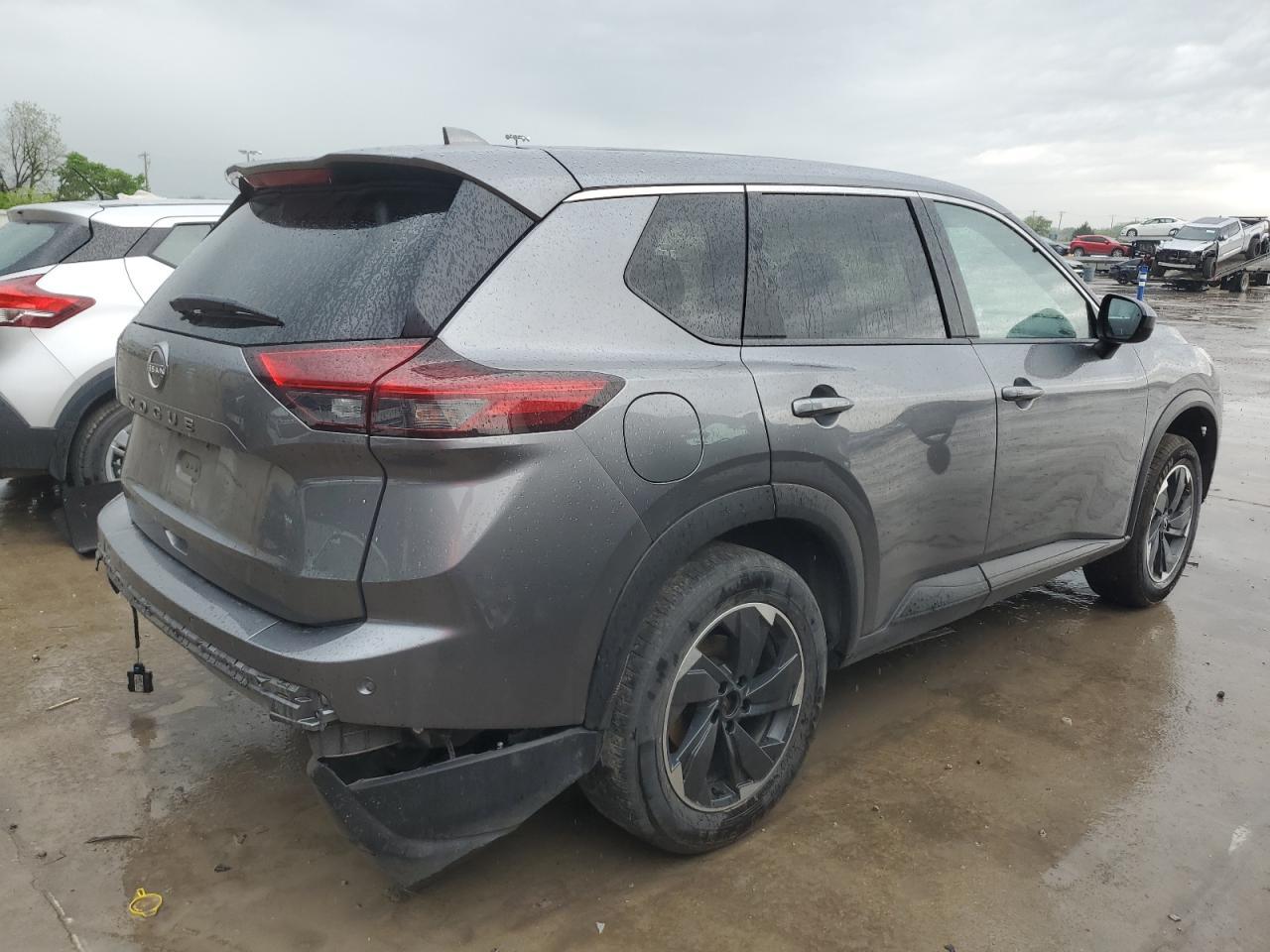 2024 NISSAN ROGUE SV - Image 3
