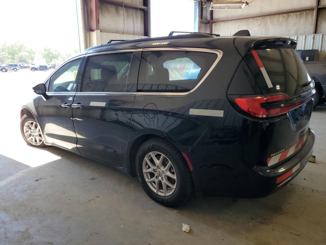 2022 CHRYSLER PACIFICA T - Image 2