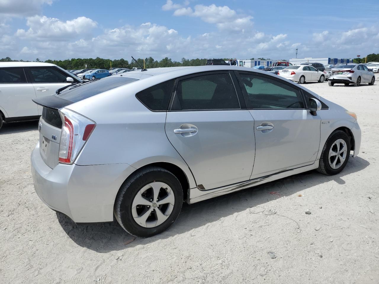 2013 TOYOTA PRIUS - Image 3
