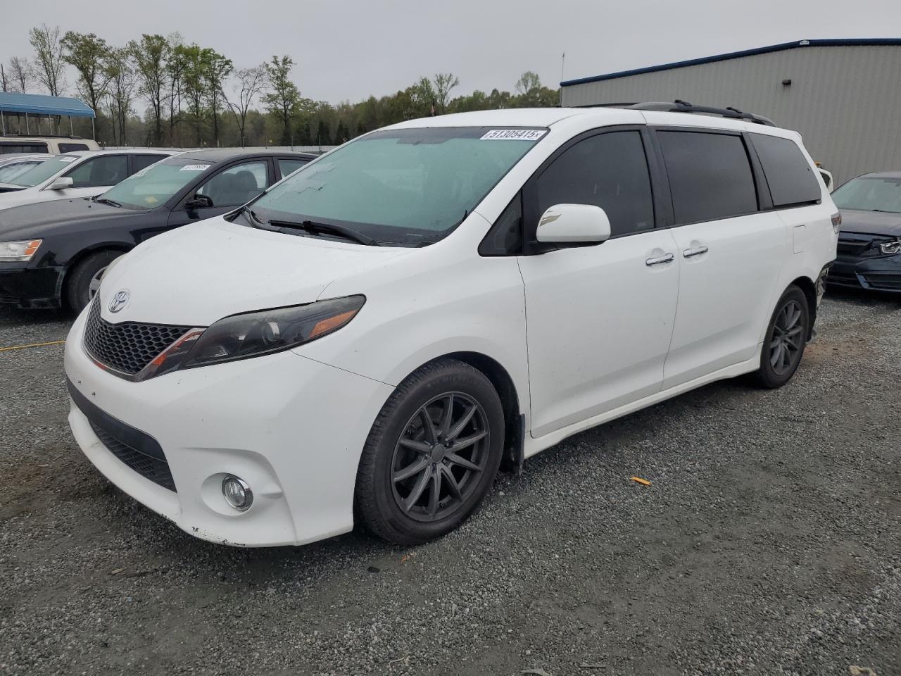 2015 TOYOTA SIENNA SPO