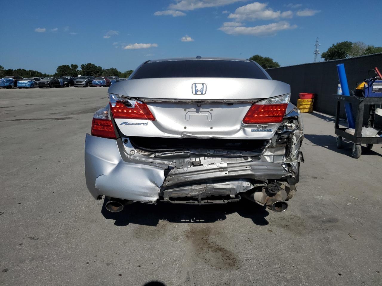 2014 HONDA ACCORD TOU - Image 6